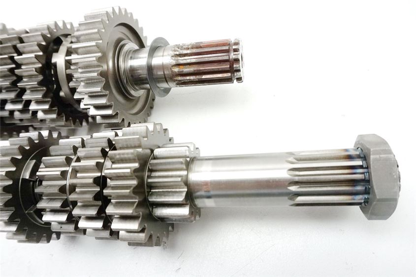 DUCATI MONSTER 696 M5 TRANSMISSION GEAR SHIFT GEARBOX SHAFT