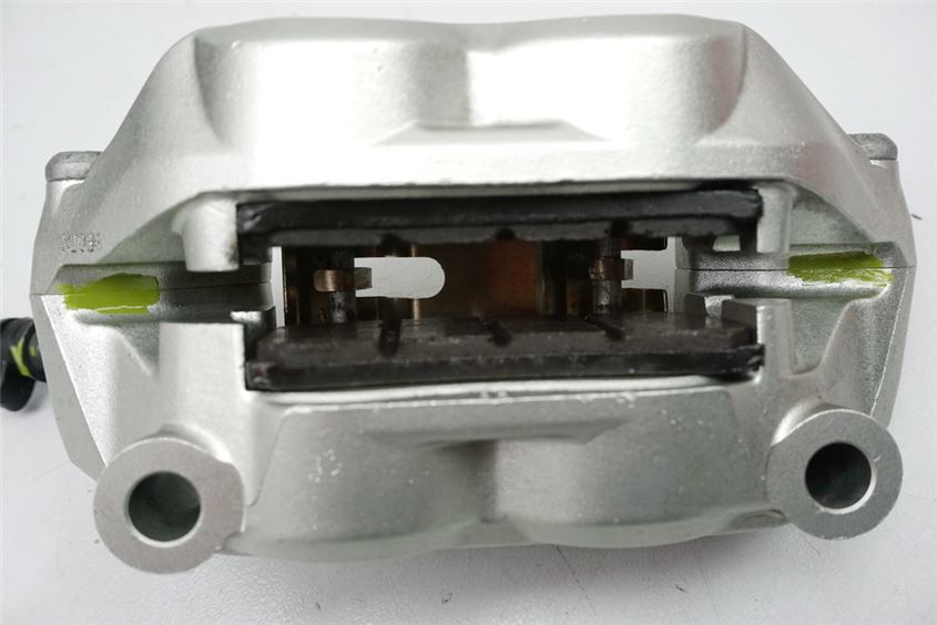 DUCATI MONSTER 696 M5 BREMSSATTEL RECHTS BREMBO BRAKE CALIPER
