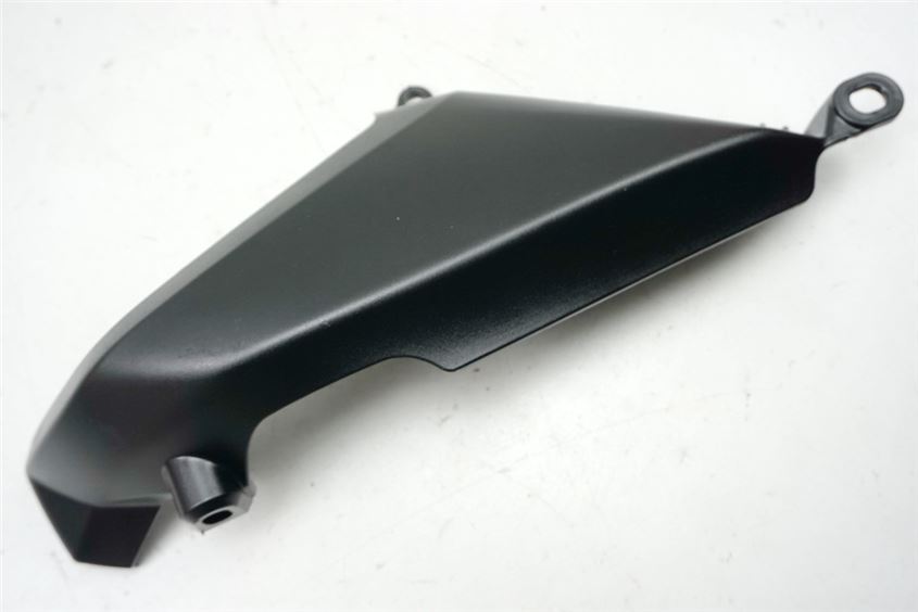 DUCATI MONSTER 696 M5 VERKLEIDUNG RECHTS VORN SEITENDECKEL LENKKOPF COVER