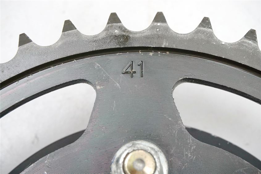 KAWASAKI ZX-6R ZX600G PORTACORONA SOPORTE PIÑÓN CATARINA