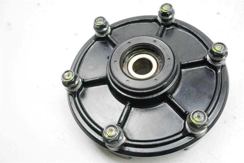 PORTAPIÑONES YAMAHA FZS 600 RJ02 FAZER, SOPORTE PIÑÓN, PIÑÓN DE ATAQUE