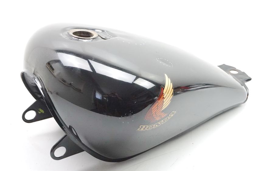 HONDA VT 700 C RC19 SHADOW TANK BENZINTANK FUEL