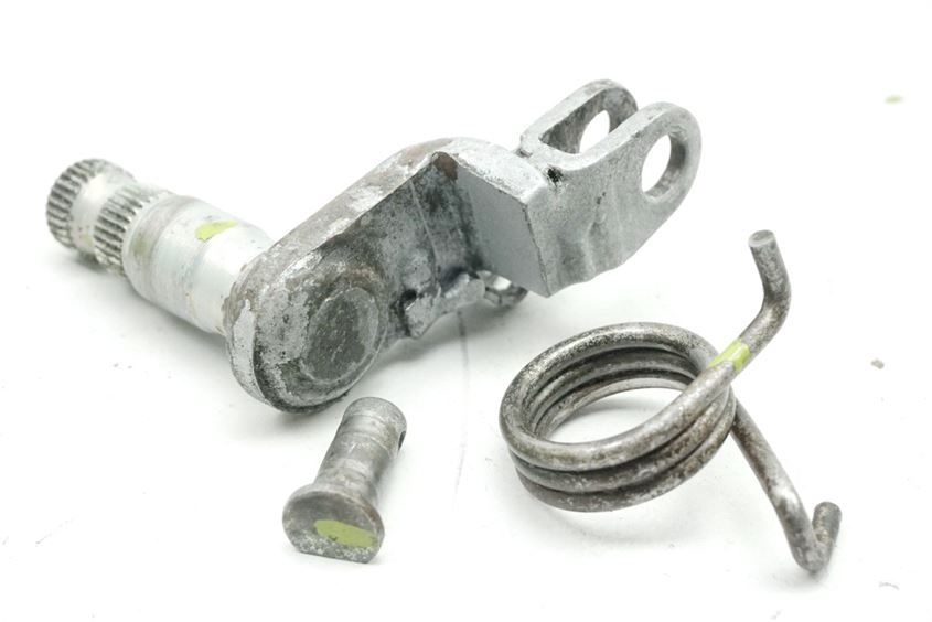 HONDA VT 700 C RC19 SHADOW AUFNAHME BREMSPEDAL HALTER