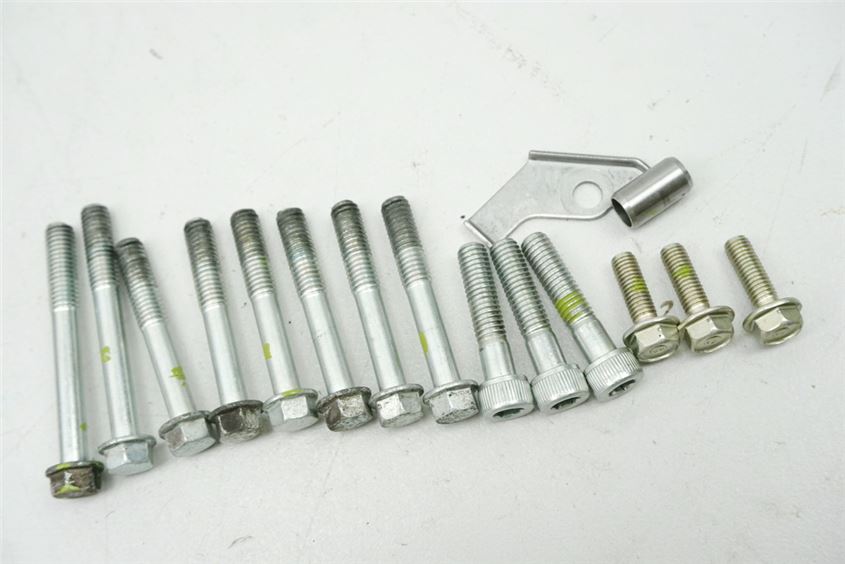 HONDA XL 125 V JC32 VARADERO SCHRAUBEN LIMADECKEL STATOR - SCREWS