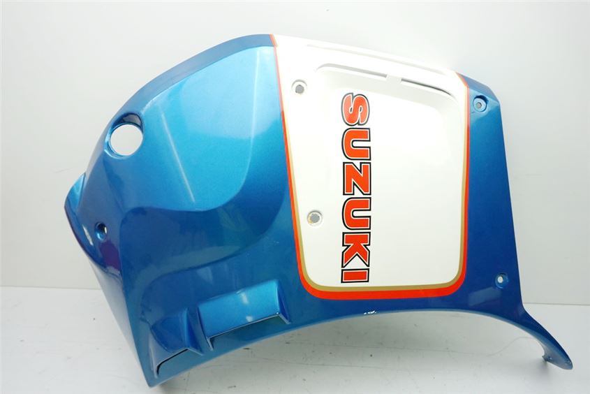 SUZUKI GSX 550 GSX 750 SIDE FAIRING RIGHT COVER 94431-43410