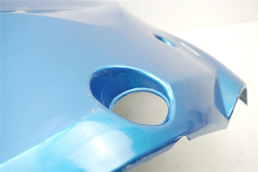 SUZUKI GSX 550 GSX 750 SIDE FAIRING RIGHT COVER 94431-43410