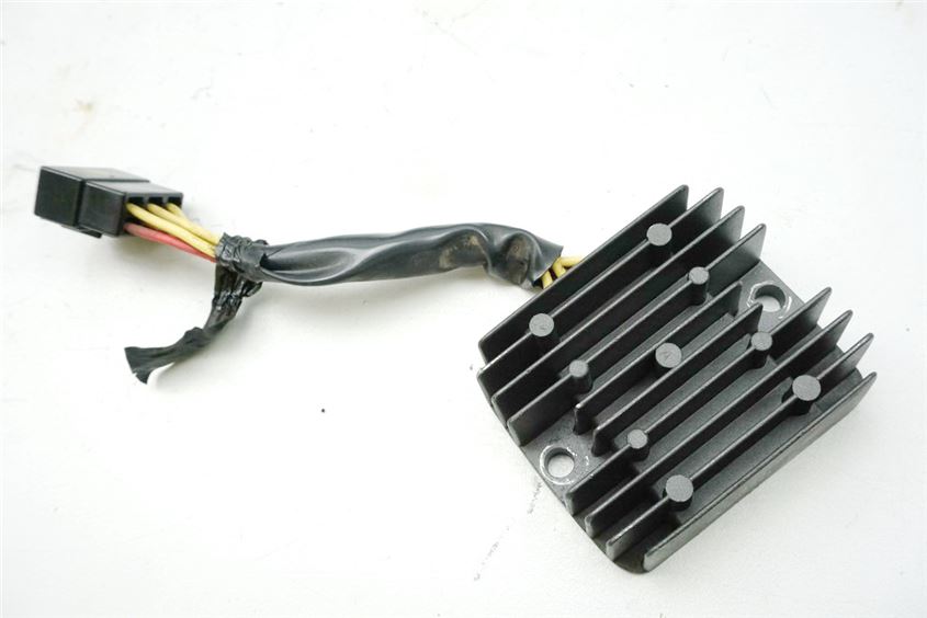 SUZUKI DR 650 SP43 B REGULADOR RECTIFICADOR DE CARGA