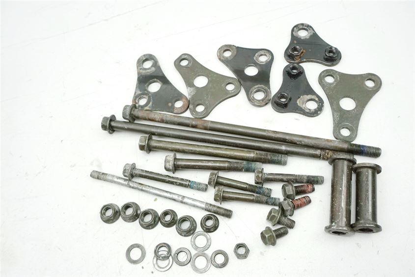 SUZUKI DR 650 SP43 B SOPORTE MOTOR EJE PERNO PLACA SOPORTE MOTOR