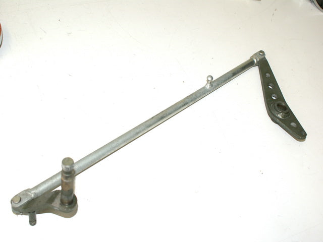 SUZUKI VL 800 WVBM INTRUDER VOLUSIA BRAKE ROD STRUT ANCHOR ROD