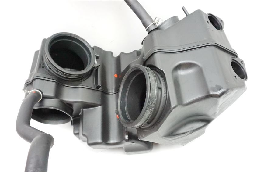 SUZUKI VLR 1800 T WVCT C 1800 R AIRBOX LUFTFILTERKASTEN LUFTFILTERGEHÄUSE