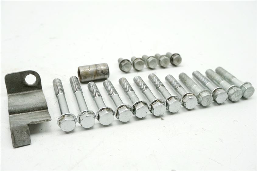 SUZUKI VS 1400 VX51L INTRUDER TORNILLOS TAPA DE ALTERNADOR TORNILLOS DE ESTATOR