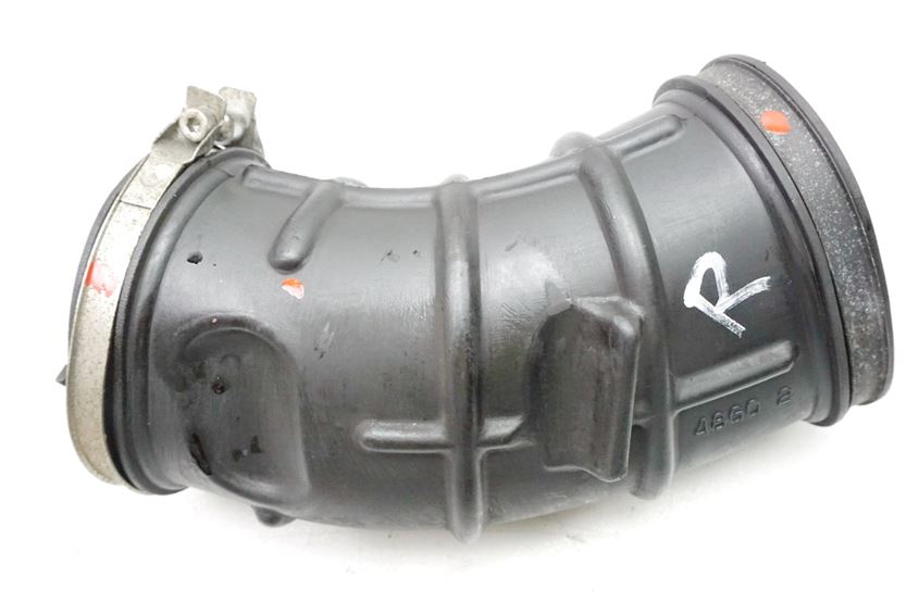 SUZUKI VLR 1800 T WVCT C 1800 R LUFTSCHLAUCH RECHTS AIRBOX ANSAUGGUMMI STUTZEN