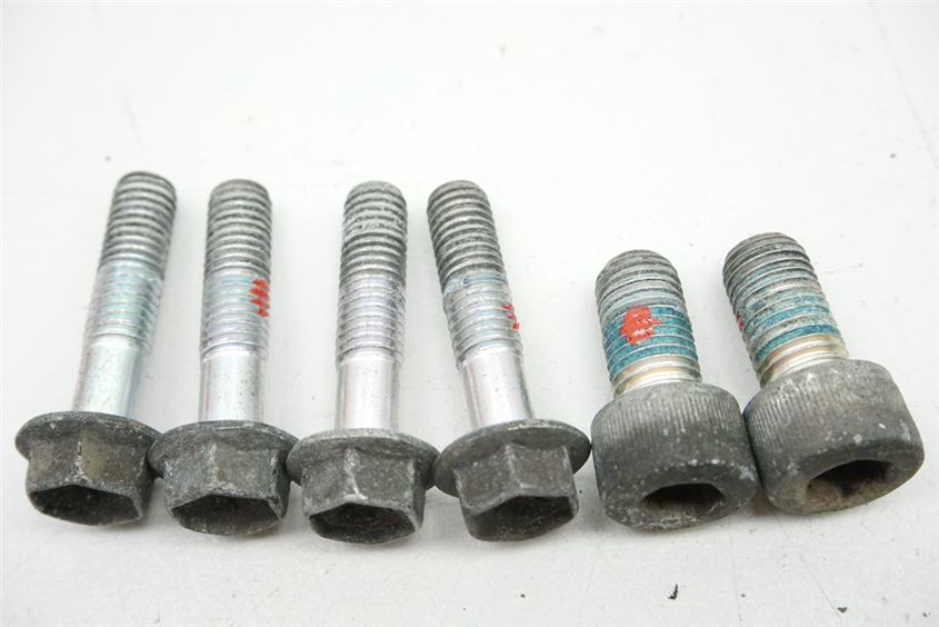 SUZUKI VLR 1800 T WVCT C 1800 R SCHRAUBEN BREMSSATTEL VORN & HINTEN