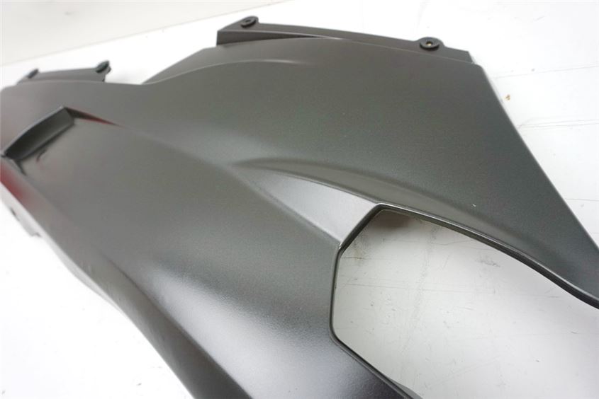 DUCATI 848 EVO H6 FAIRING BELLY PAN LOWER LEFT COVER BUG SPOILER