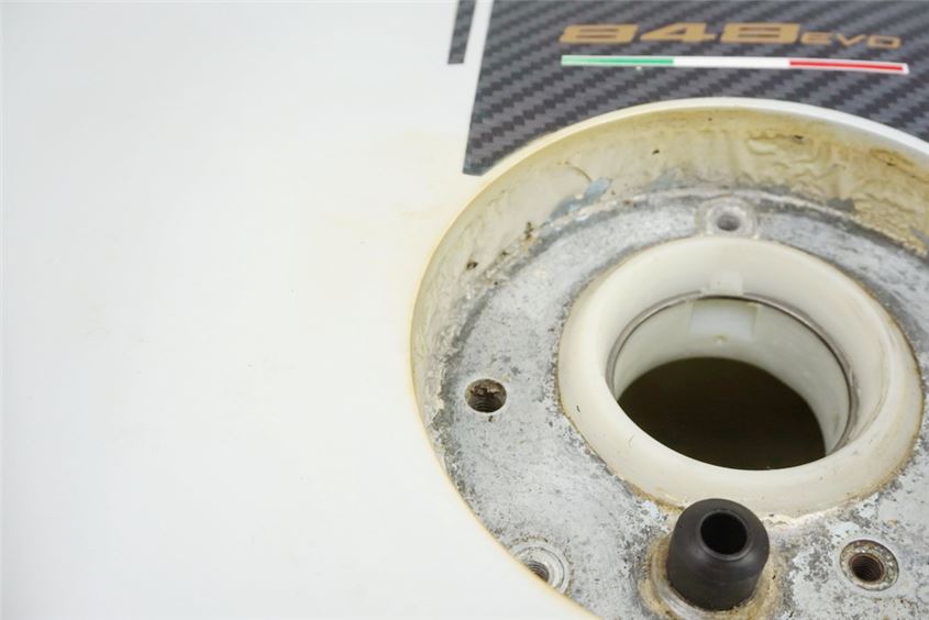 DUCATI 848 EVO H6 TANK BENZINTANK FUEL