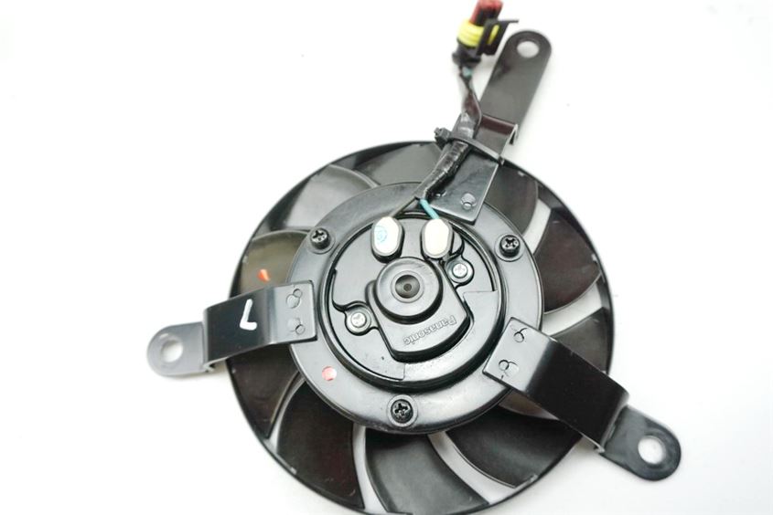 DUCATI 848 EVO H6 VENTILADOR IZQUIERDO TURBINA RADIADOR MOTOR
