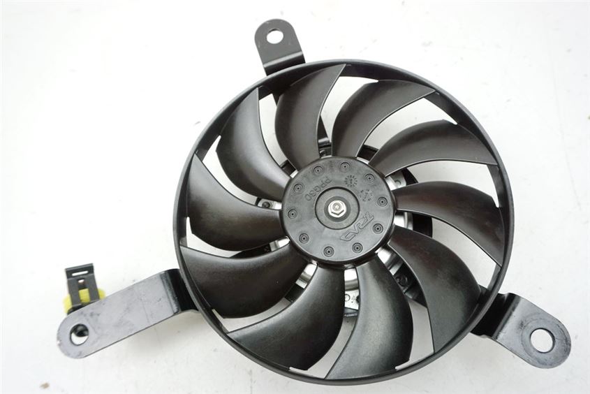 DUCATI 848 EVO H6 VENTILADOR DERECHO TURBINA RADIADOR MOTOR