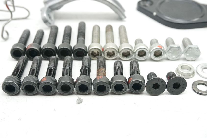 DUCATI 848 EVO H6 TORNILLOS TAPA ALTERNADOR ESTATOR