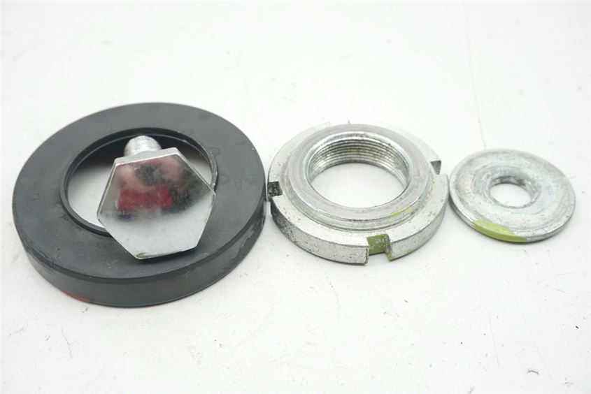 SUZUKI GS 500 E GM51B NUT TRIPLE CLAMP SCREW STEERING HEAD LOCK