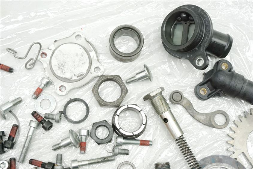 DUCATI 848 EVO H6 SCHRAUBEN & KLEINTEILE - MOTOR