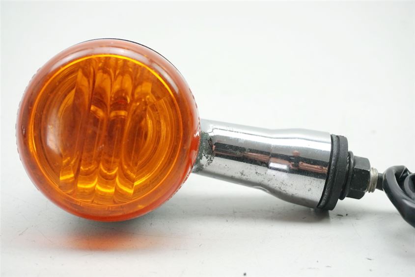 SUZUKI VLR 1800 T WVCT C 1800 R BLINKER RECHTS VORN TURN SIGNAL