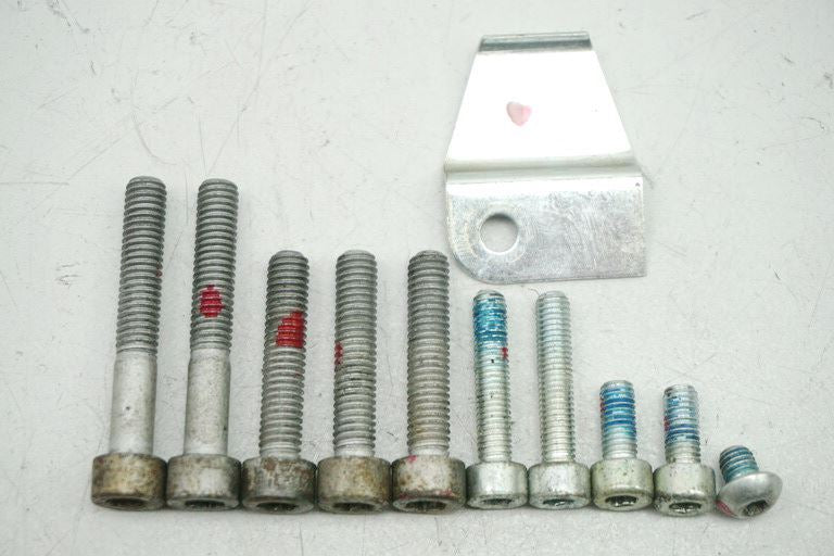 MZ / MUZ SX 125 SNZ1SX (SM) SCREWS ALTERNATOR COVER STATOR ENGINE COVER