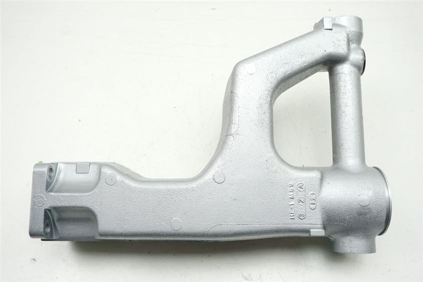HONDA NTV 650 RC33 REVERE SWING ARM