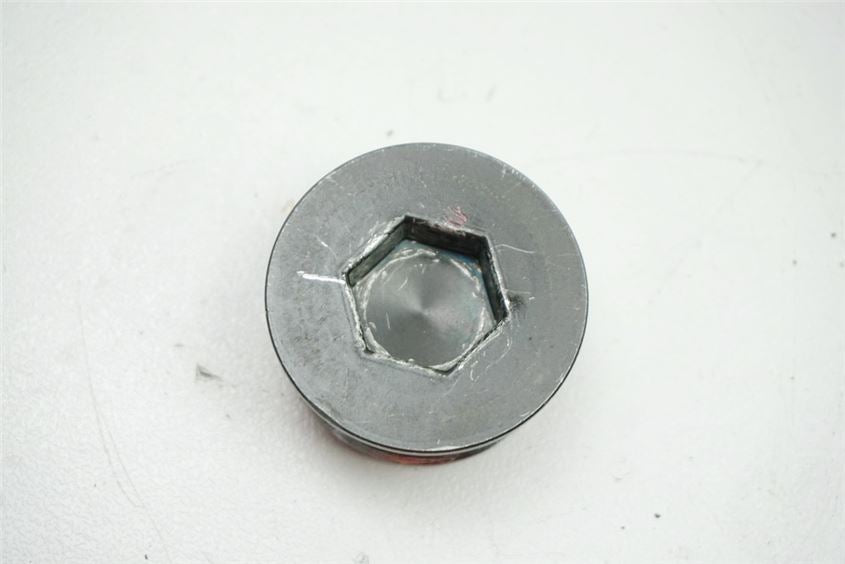 HONDA NTV 650 RC33 REVERE SCREW FORK RIGHT CLOSURE PLUG