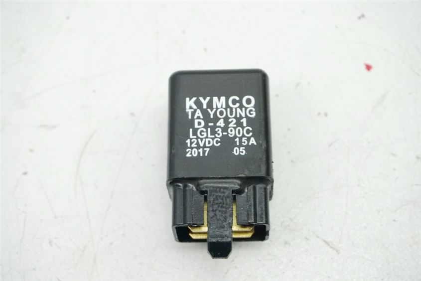 KYMCO DOWNTOWN 350 i ABS RELÉ 12 V 15A