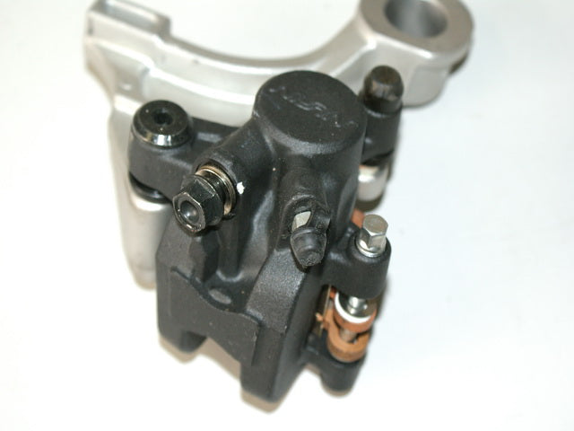 HONDA CBR 1000 RR SC57 PINZA DE FRENO TRASERA