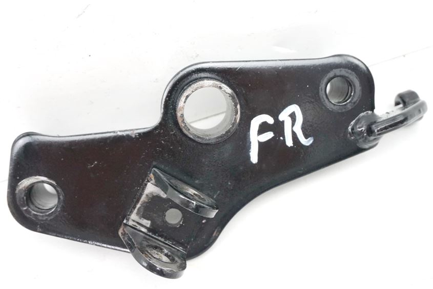 KAWASAKI EN 500 EN 500 B FUßRASTENTRÄGER FAHRER RECHTS HALTER FUßRASTE