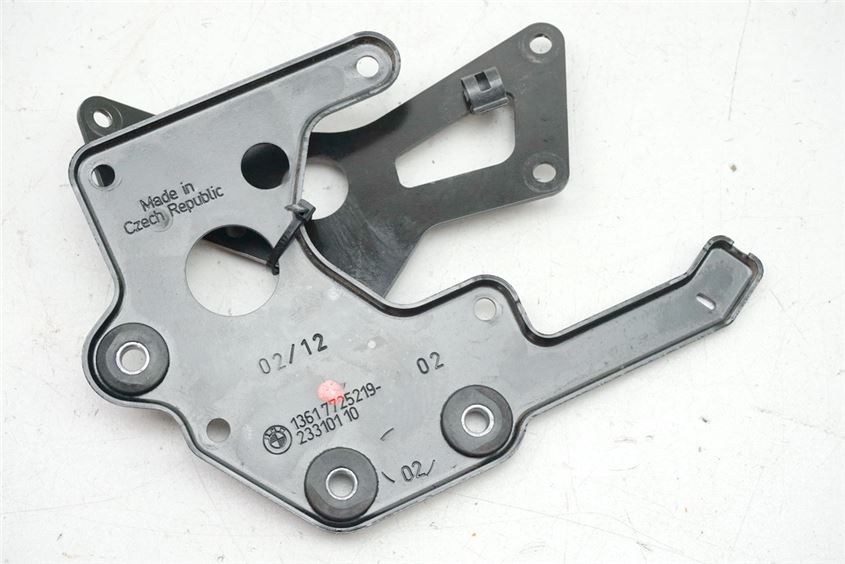 BMW C 600 SPORT C65 (C650) HALTERUNG ABS PUMPE DRUCKMODULATOR TRÄGER AUFNAHME