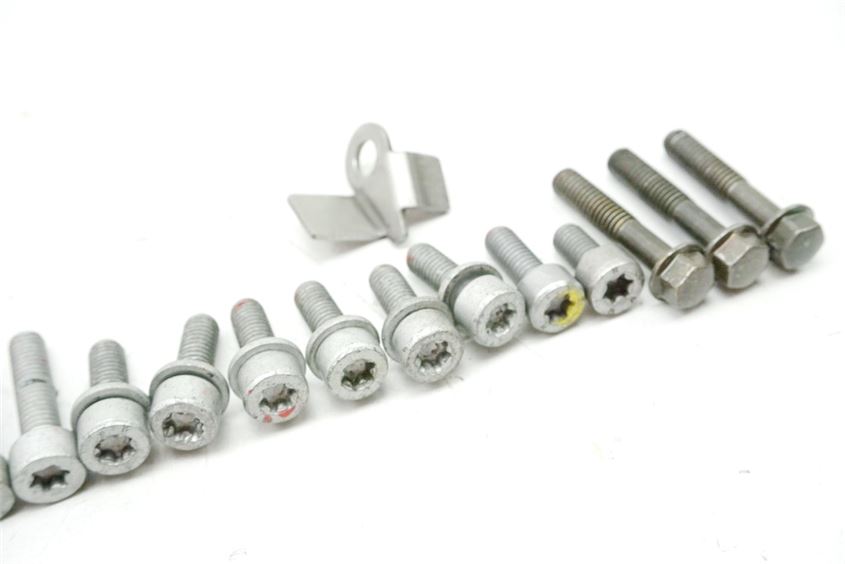 BMW C 600 SPORT C65 (C650) TORNILLOS TAPA ALTERNADOR TAPA MOTOR TORNILLOS