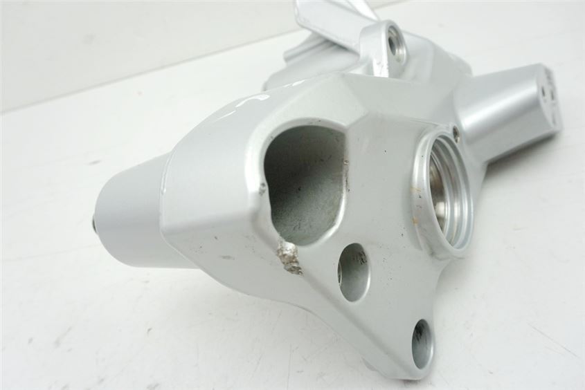 BMW C 600 SPORT C65 (C650) MOUNTING BRACKET FRAME LEFT SUPPORT SWING ARM