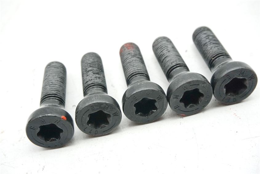 BMW C 600 SPORT C65 (C650) PERNOS RUEDA LLANTA TRASERA TORNILLOS