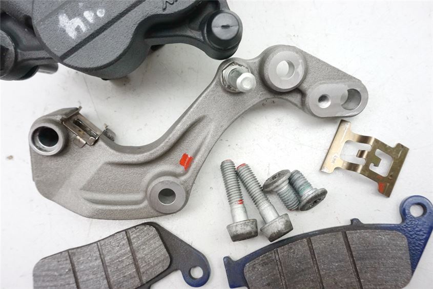 BMW C 600 SPORT C65 (C650) FRENO TRASERO CALIBRADOR