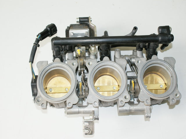 TRIUMPH STREET TRIPLE 675 D67LD EINSPRITZANLAGE INJECTION