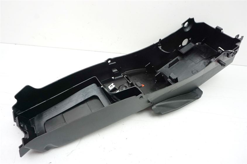 YAMAHA MT 07 TRACER 700 RM14 KOTFLÜGEL HINTEN RADLAUF BATTERIEKASTEN