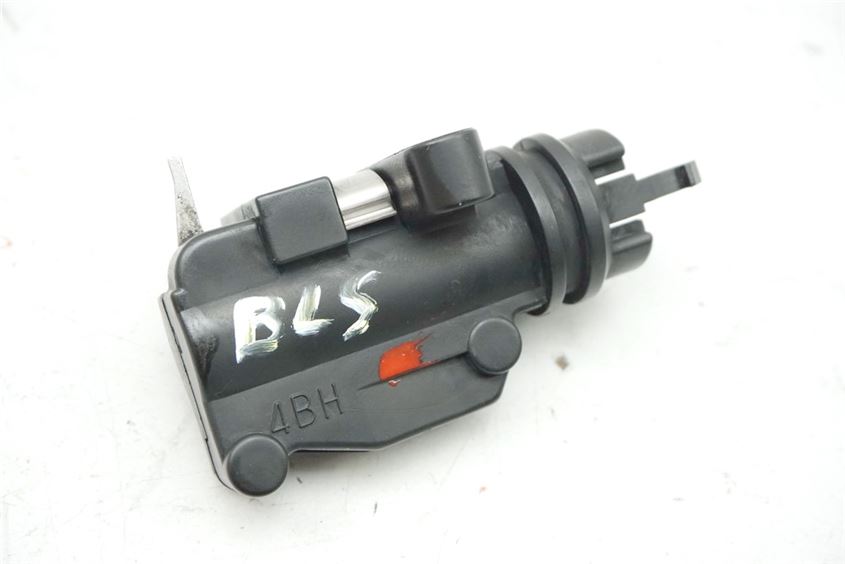 YAMAHA XJ 900 4KM DIVERSION BREMSLICHTSCHALTER VORN