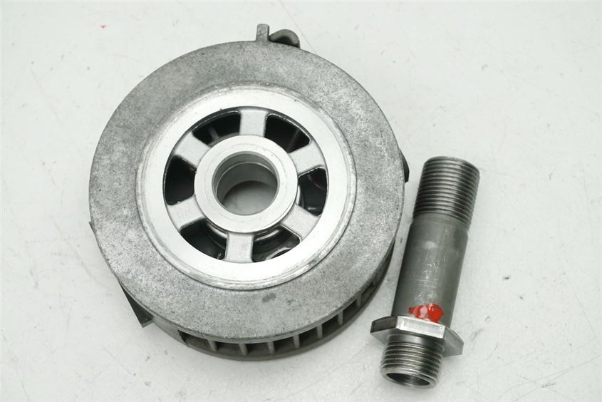 YAMAHA XJ 900 4KM DIVERSION INTERCAMBIADOR DE CALOR SOPORTE TORNILLO FILTRO DE ACEITE