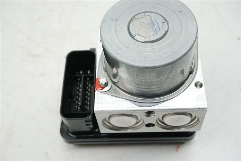 KTM 390 DUKE ABS FROM 2017 ABS PUMP CONTROL UNIT PRESSURE MODULATOR