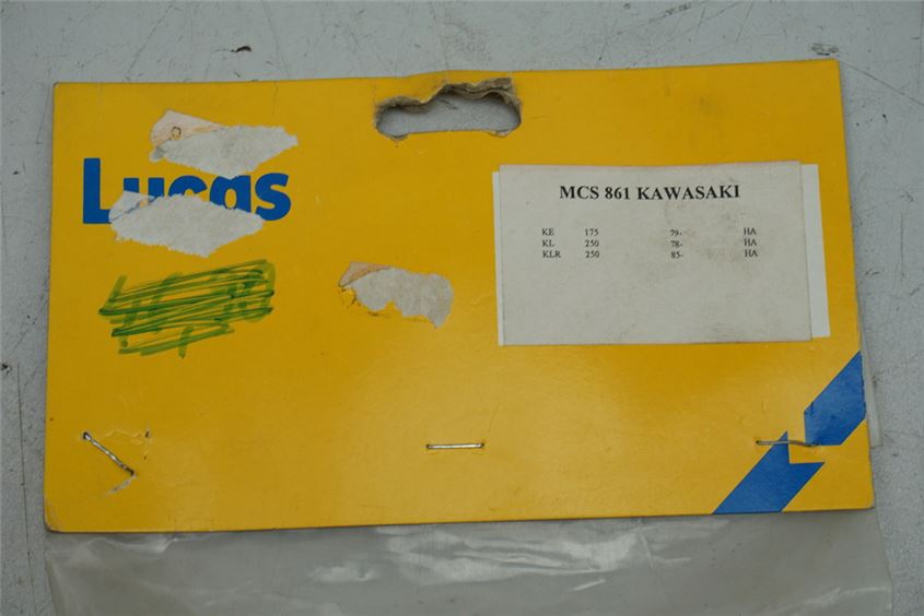 BRAKE SHOES REAR LUCAS MCS 861 BRAKE PADS