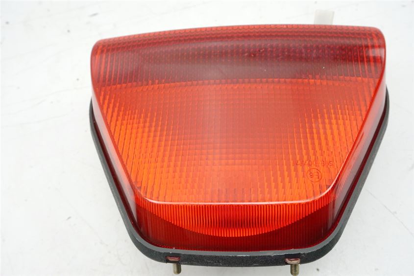 SUZUKI GSXF 750 GR78A LUZ TRASERA LÁMPARA TRASERA