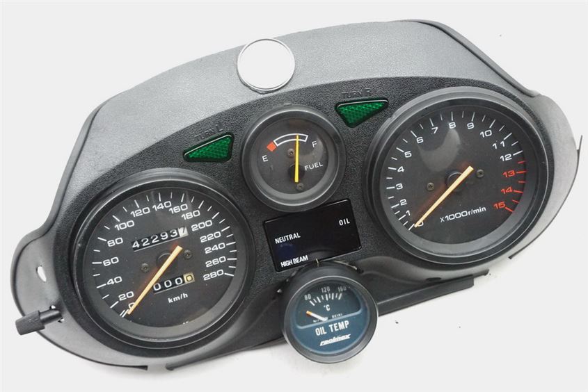 SUZUKI GSXF 750 GR78A CUADRO DE INSTRUMENTOS VELOCÍMETRO