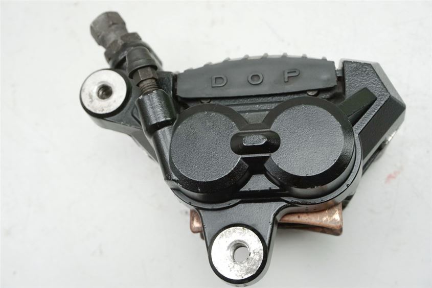 SUZUKI GSXF 750 GR78A PINZA DE FRENO IZQUIERDA