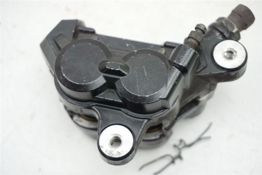 SUZUKI GSXF 750 GR78A BRAKE CALIPER RIGHT