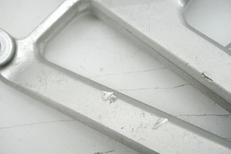 HONDA CBR 600 PC31 FUßRASTENTRÄGER SOZIUS LINKS HALTER FUßRASTE