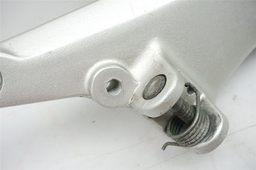 HONDA CBF 500 PC39 SOPORTE REPOSAPIÉS IZQUIERDO PLACA ESTRIBO SOPORTE ESTRIBERA ESTRIBO