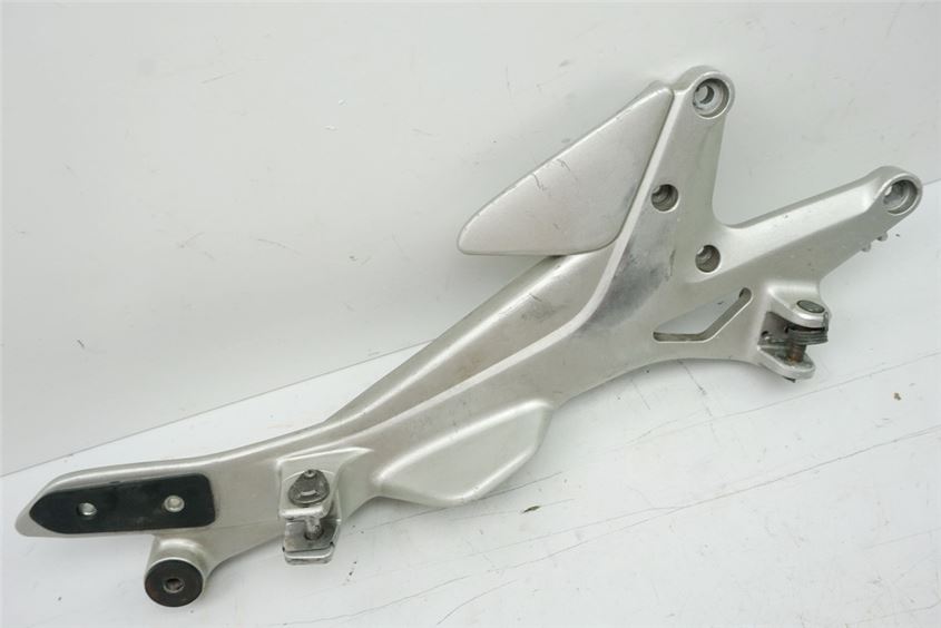 HONDA CBF 500 PC39 FOOTREST PLATE RIGHT FOOTREST HANGER HOLDER FOOTREST