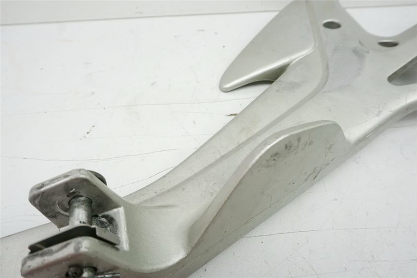 HONDA CBF 500 PC39 FOOTREST PLATE RIGHT FOOTREST HANGER HOLDER FOOTREST
